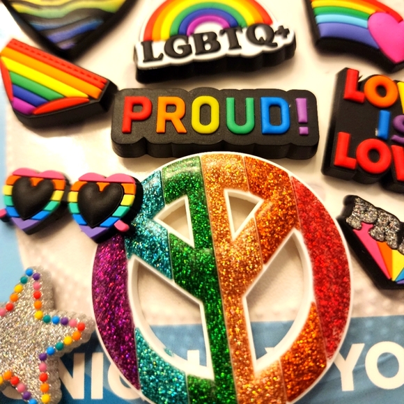 Croc...Charms ~ It's Pride Month! π - Picture 2 of 4